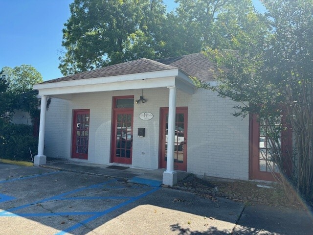 Building Photo - 1203 S Union St