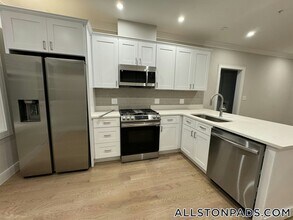 Building Photo - 161 Allston St