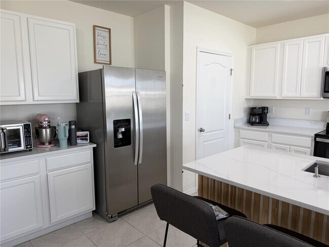 Building Photo - 750 Auburn Grv Ct