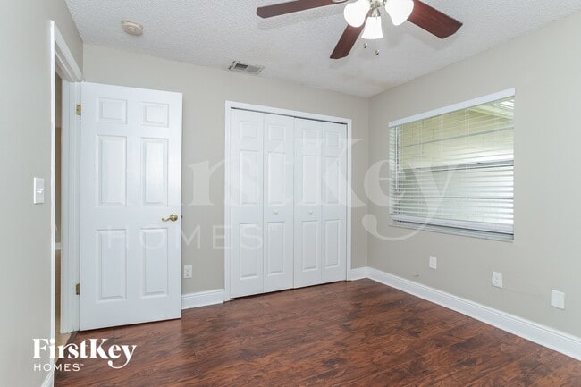Building Photo - 11107 Finchley Pl