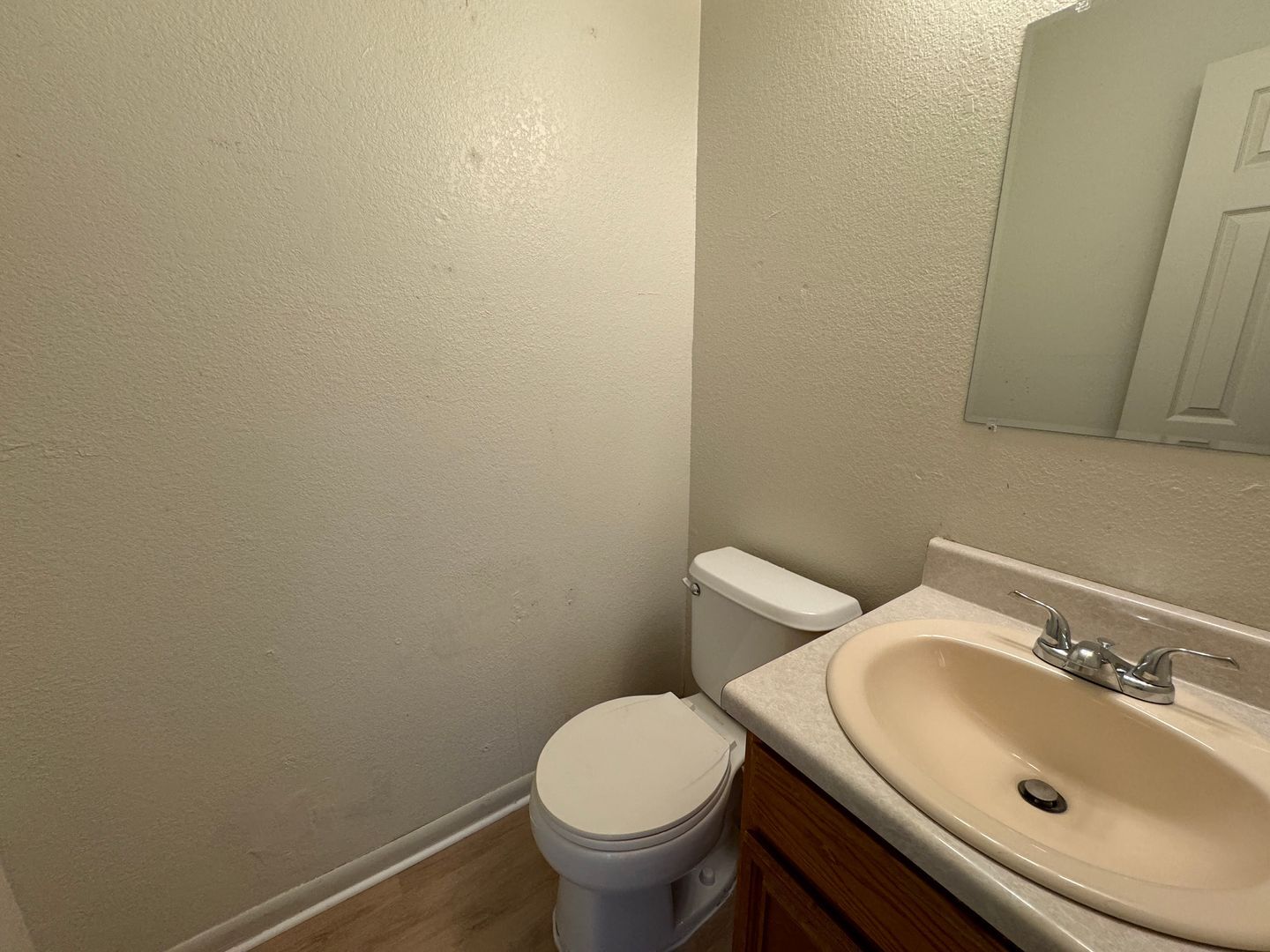 Building Photo - 1203 Monroe Loop