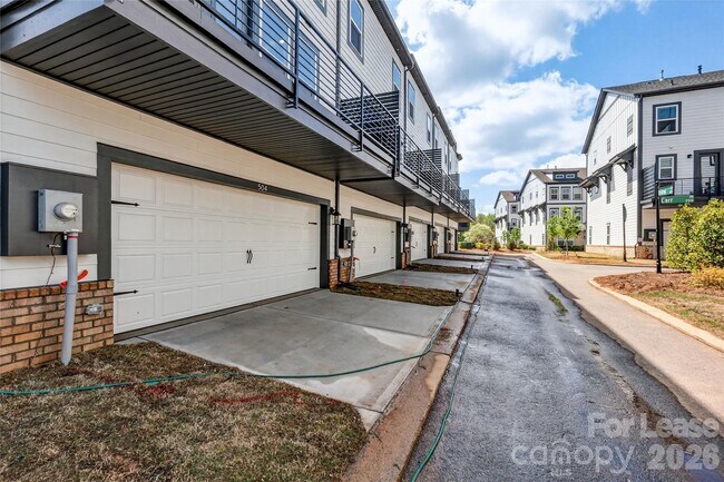 Building Photo - 504 Annie Lowery Wy