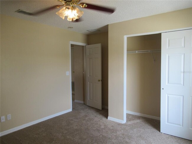 Building Photo - 16908 Sunrise Vista Dr