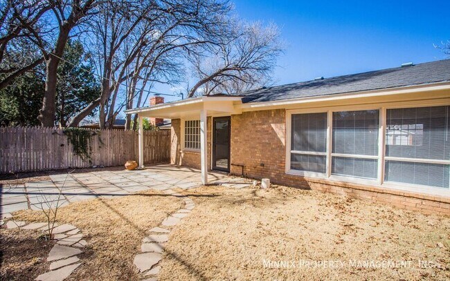 Building Photo - 6309 Nashville Dr