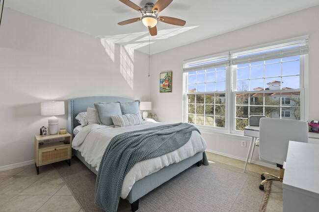 Master Bedroom - 23600 Walden Center Dr