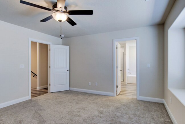 Building Photo - Brand new 3 bedroom, 2.5 bath townhome in Cedar City