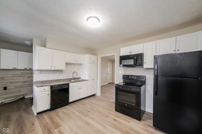 Building Photo - 7320 E Wiser Ave