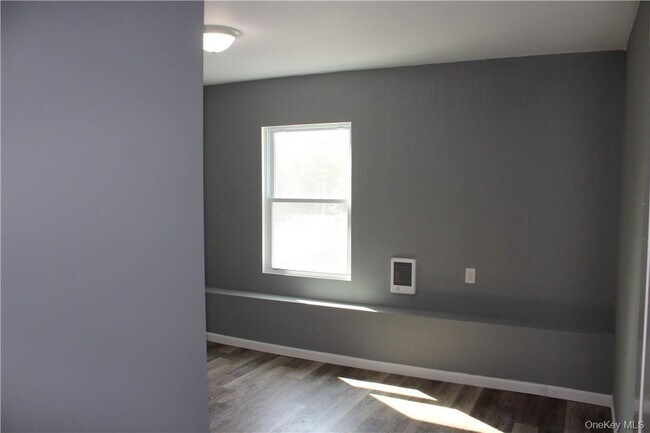 Building Photo - 3144 US-9W