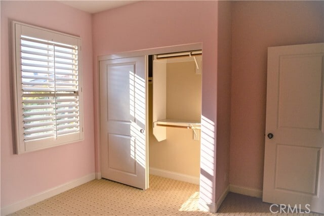 Building Photo - 56 Twin Gables