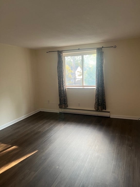 Building Photo - 131 Mellen St