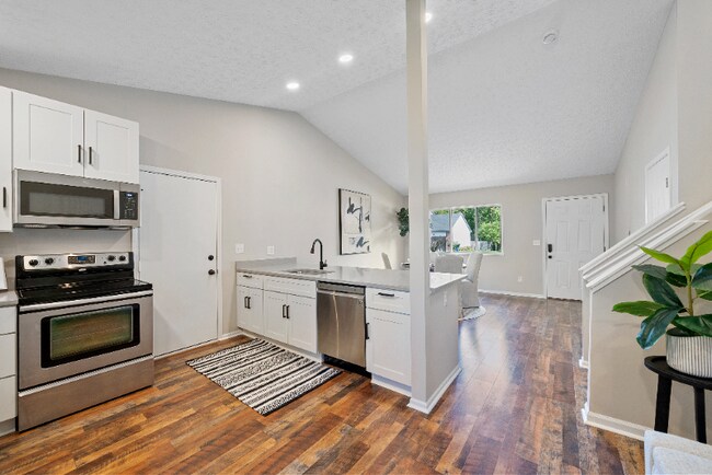 Building Photo - 2383 Minerva Park Pl