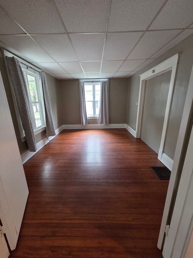 Building Photo - Italian Estates Property Management