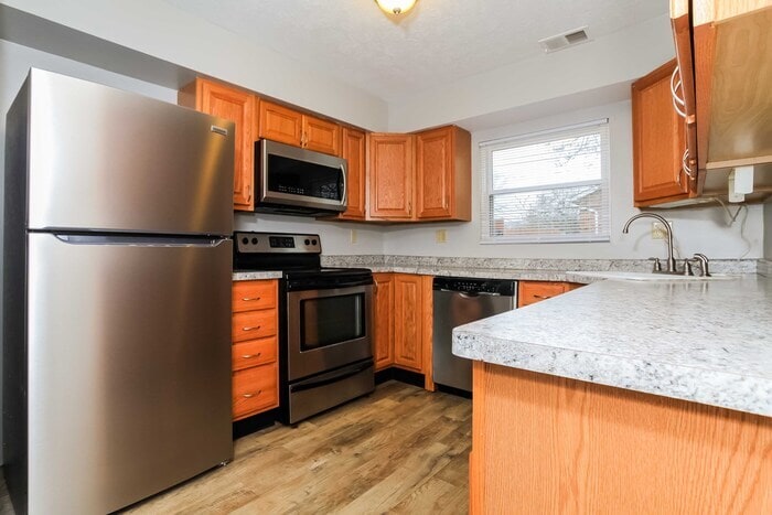 Building Photo - 2313 Rose Rd