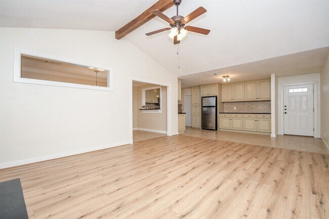 Building Photo - 710 N Fork Ct