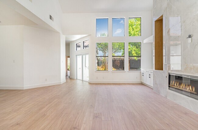 Building Photo - 5616 Ventana Trail