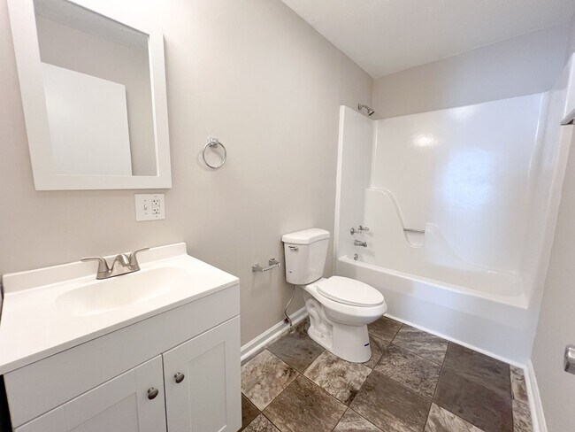 Building Photo - Single-Family Home Downtown--No Breed Restrictions!