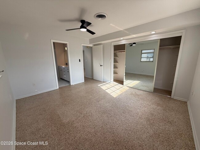 Building Photo - 1412 Overlook Terrace