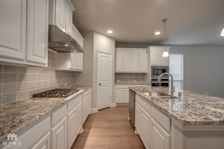 Building Photo - 3201 Damsel Sauvage Ln