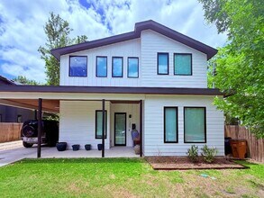 Building Photo - 1309 Palo Duro Rd