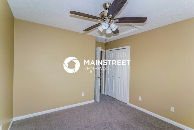 Building Photo - 3 Bedroom Pet-Friendly Home in Nashville, ...