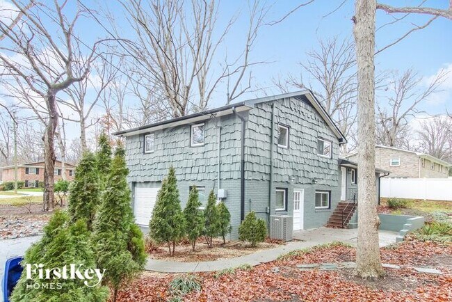 Building Photo - 690 Valley Brook Ln