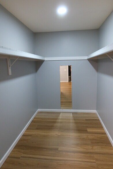 Building Photo - 116 Club Pl