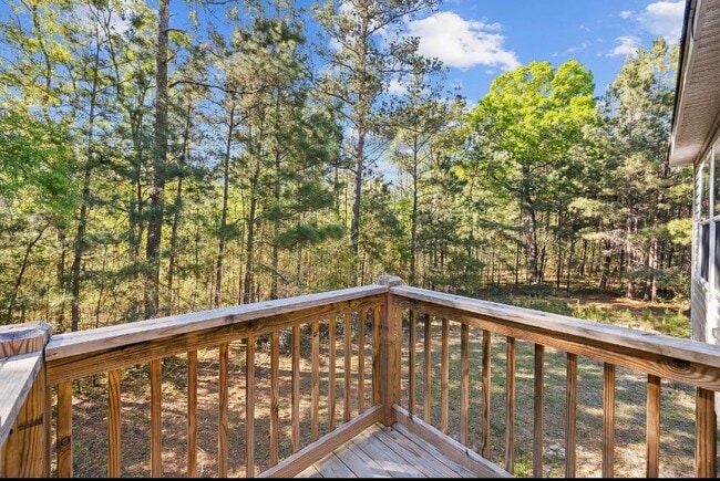 Building Photo - 8376 Huntington Ct