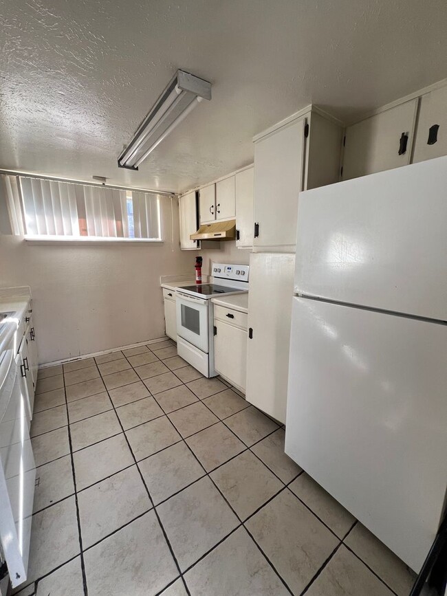 Building Photo - Charming 2-Bedroom, 2-Bathroom Condo — Prime Orlando Location!