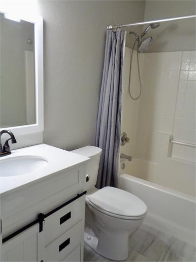 Building Photo - 339 Outboard Dr