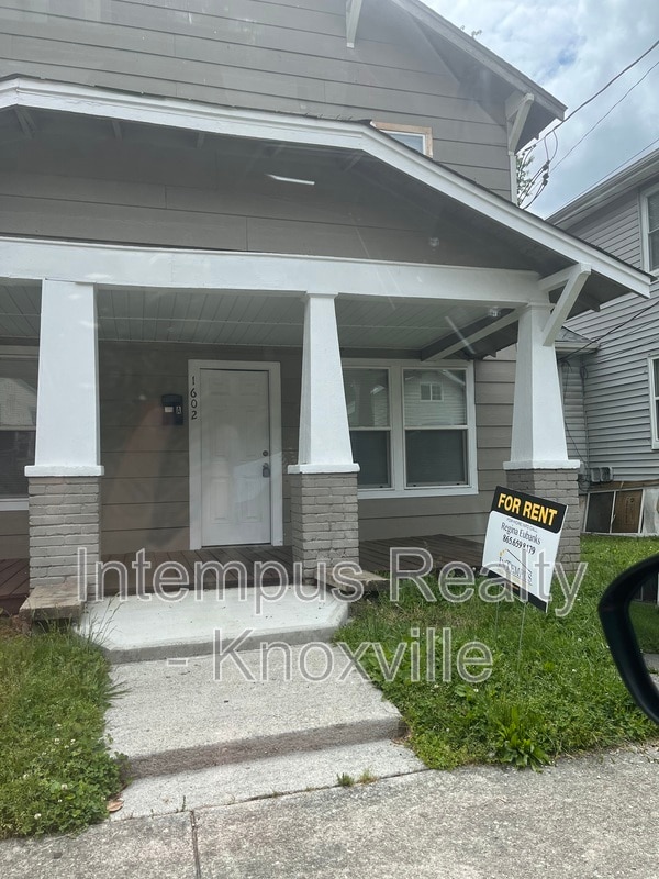 Building Photo - 1602 Dora St