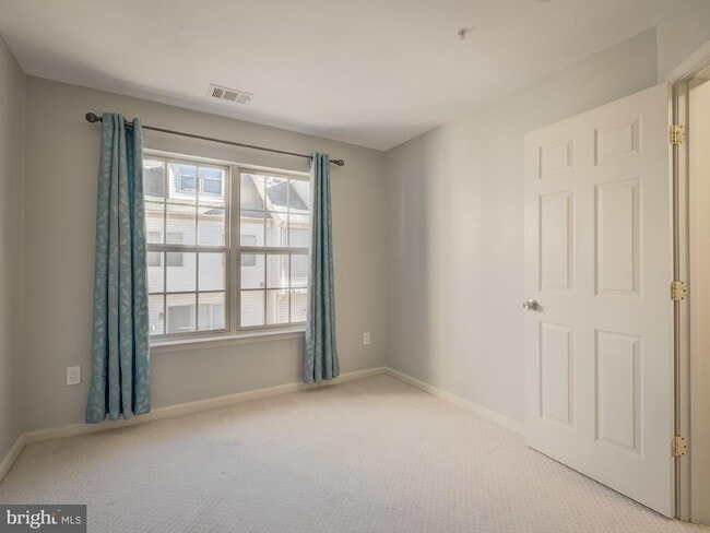 Building Photo - 12139 Amber Ridge Cir