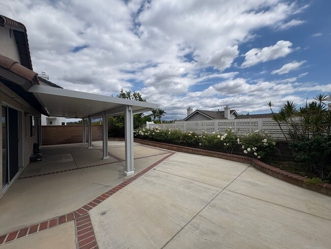 Building Photo - 17410 Majestic Cypress Way