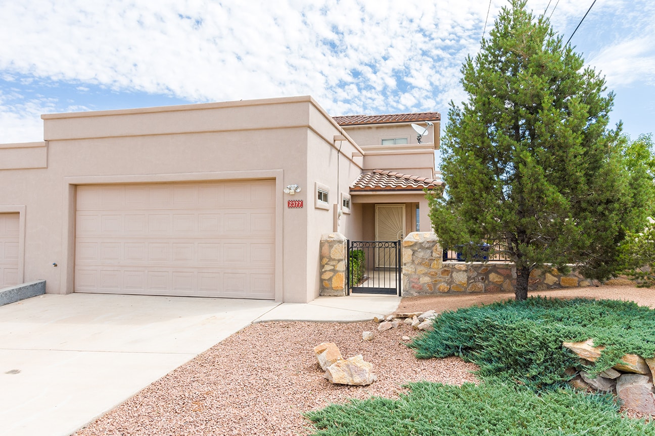 Building Photo - 2375 Saturn Cir