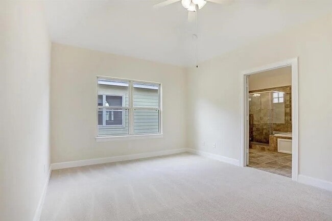Building Photo - 11512 Main Cypress Dr