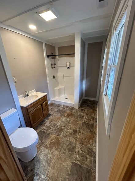 Building Photo - 2886 Harrisburg Rd