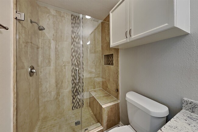 Building Photo - 6506 Garden Canyon Dr