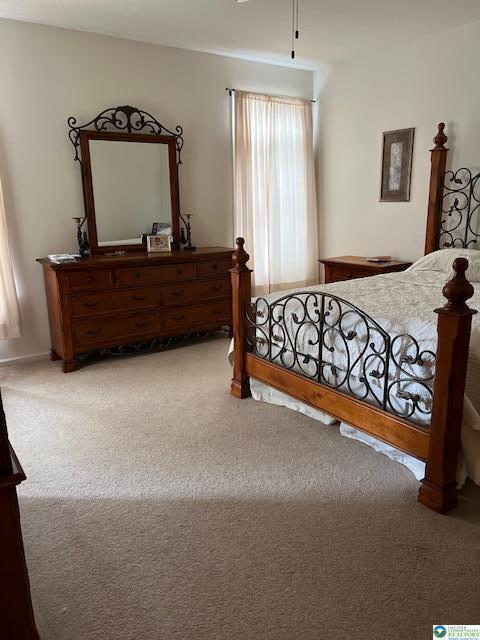 Building Photo - 40 Hillside Ct S