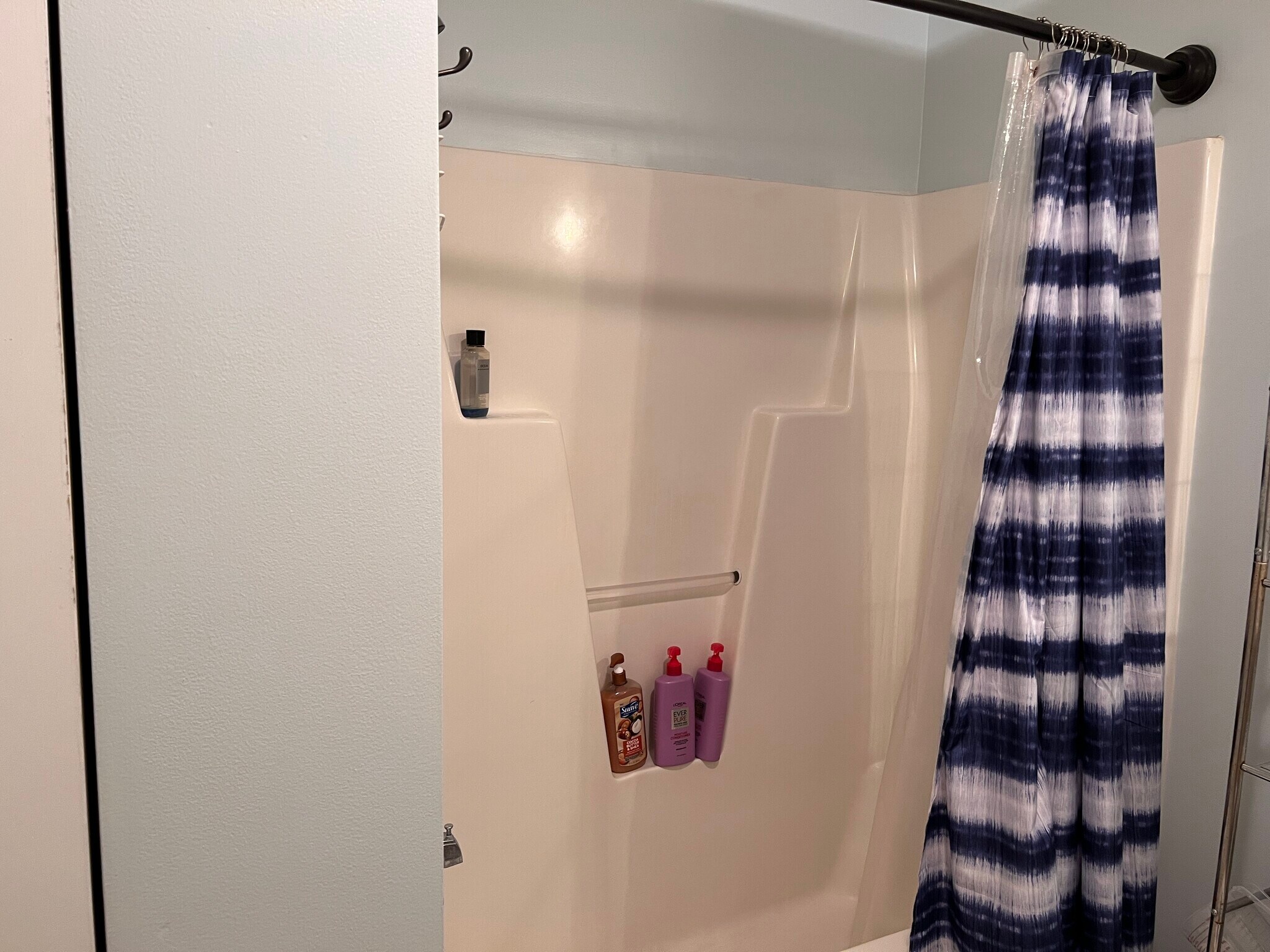 Building Photo - 237 Granby St