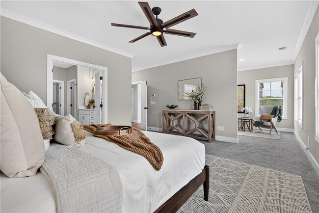 Building Photo - 203 Grady Burrell Dr