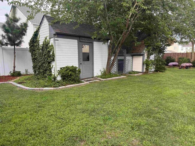 Building Photo - 33 Lighthouse Dr