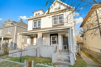 Building Photo - 21 N Gray St