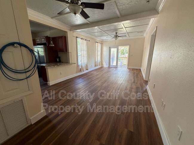 Building Photo - 3817 Rilma Ave