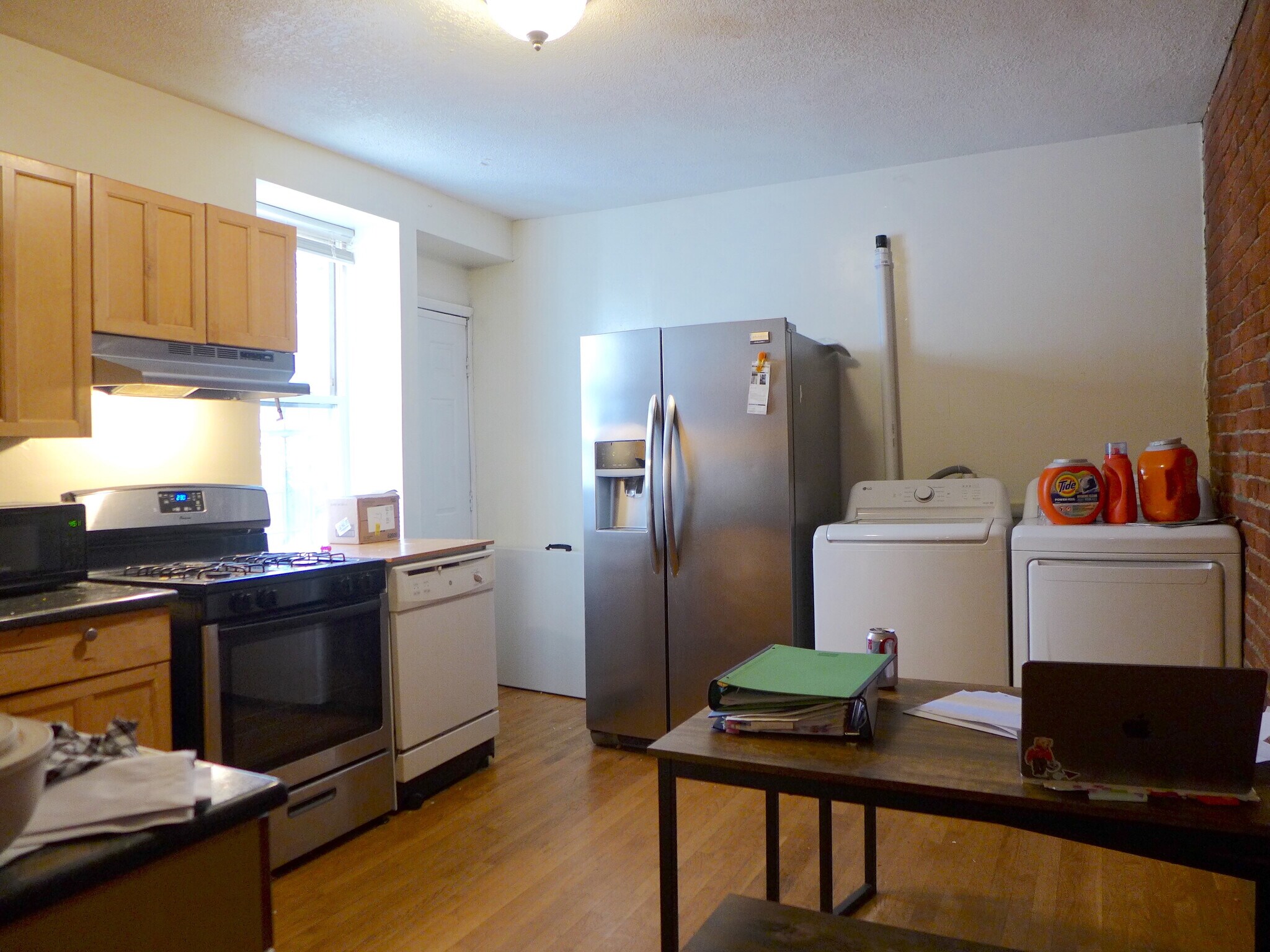 Building Photo - 70 Hammond St