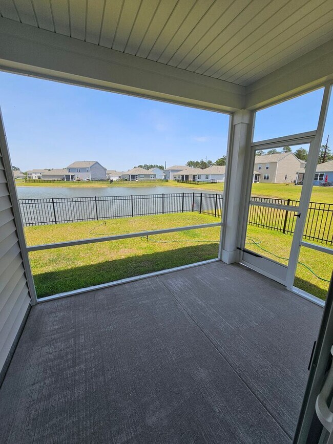 Building Photo - 3015 Long Spur Dr
