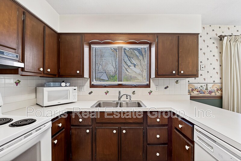 Building Photo - 4646 Susy Ln