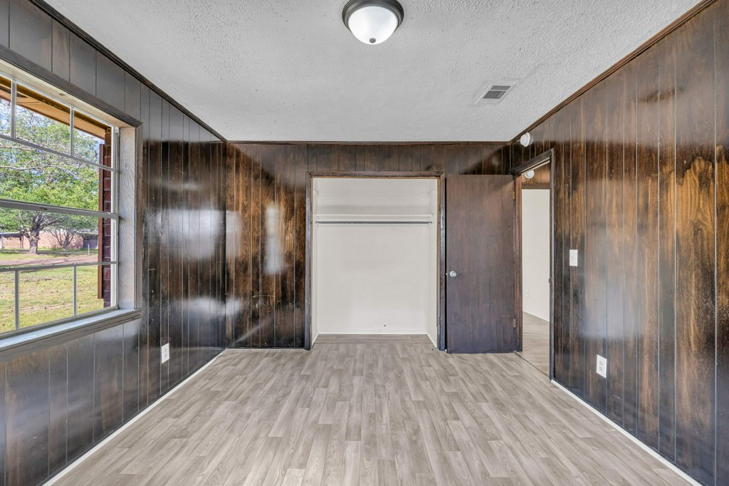 Building Photo - 128 Wyman Dr