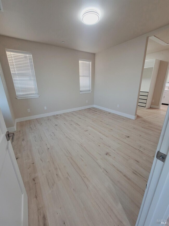 Building Photo - 3525 Brooks Ave
