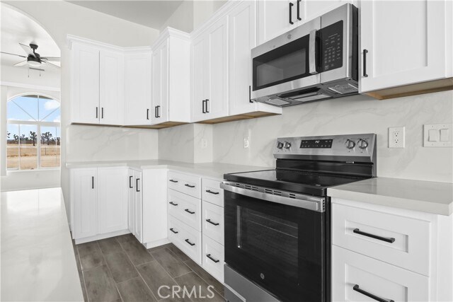 Building Photo - 6374 Cayucos Dr