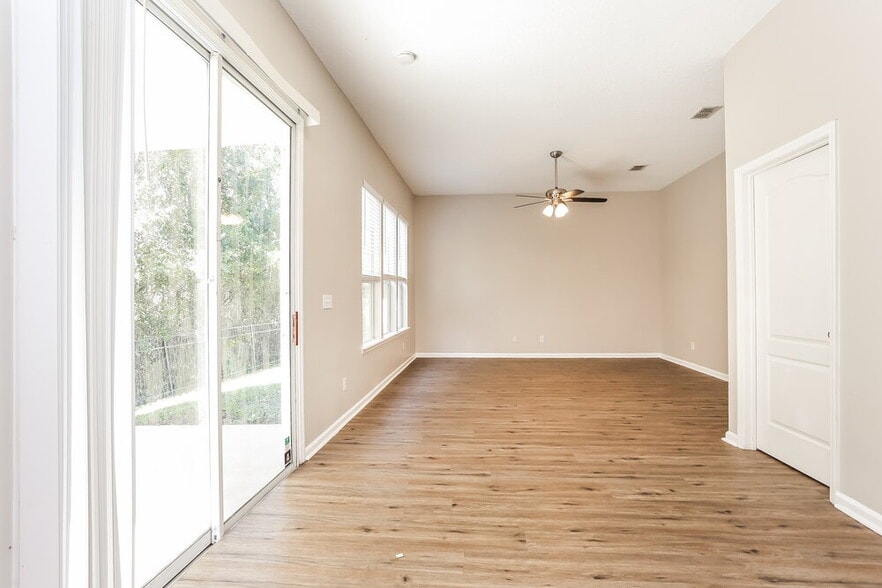 Building Photo - 2965 Captiva Bluff Ct