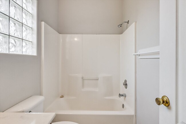 Building Photo - 13986 Fortuna Bay Dr